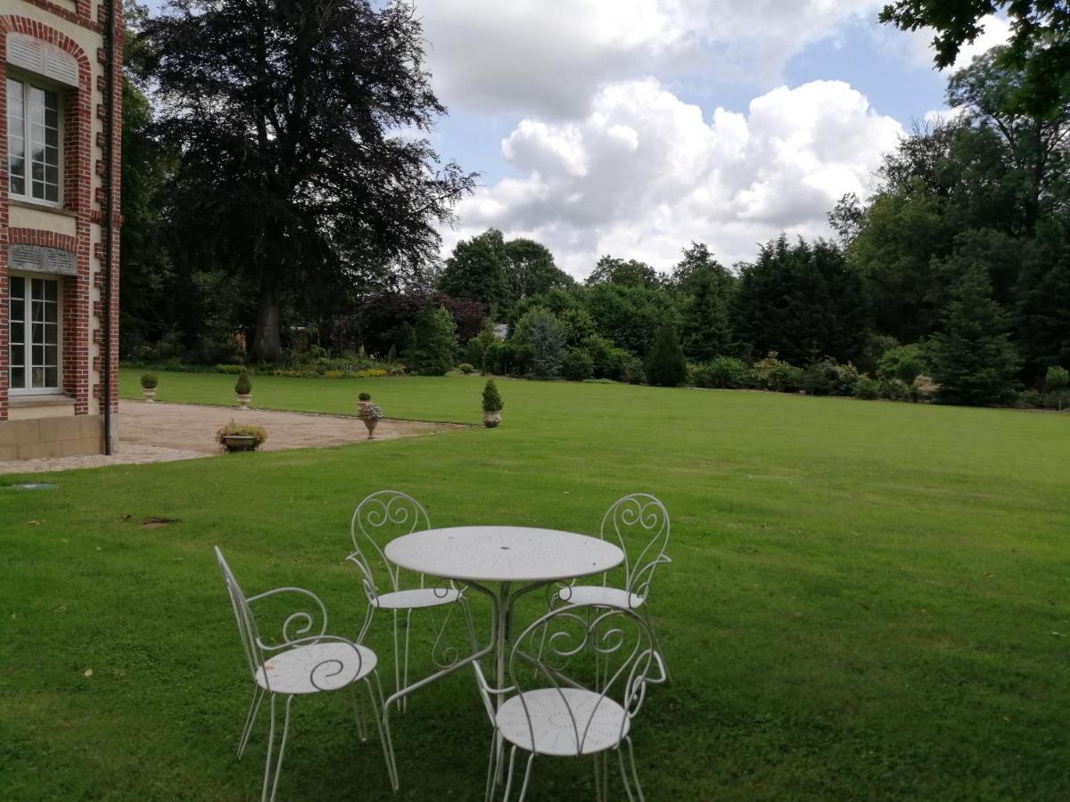 Chambre E Andre Le Domaine Des Jardins De Bracquetuit Dış mekan fotoğraf